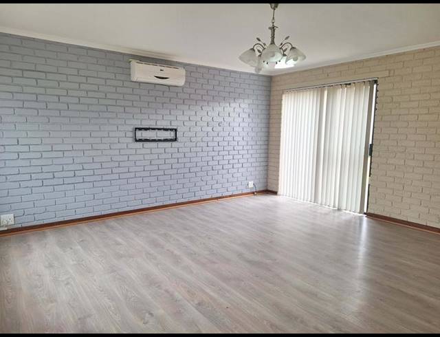 3 BEDROOM HOUSE FOR SALE IN DANA BAY